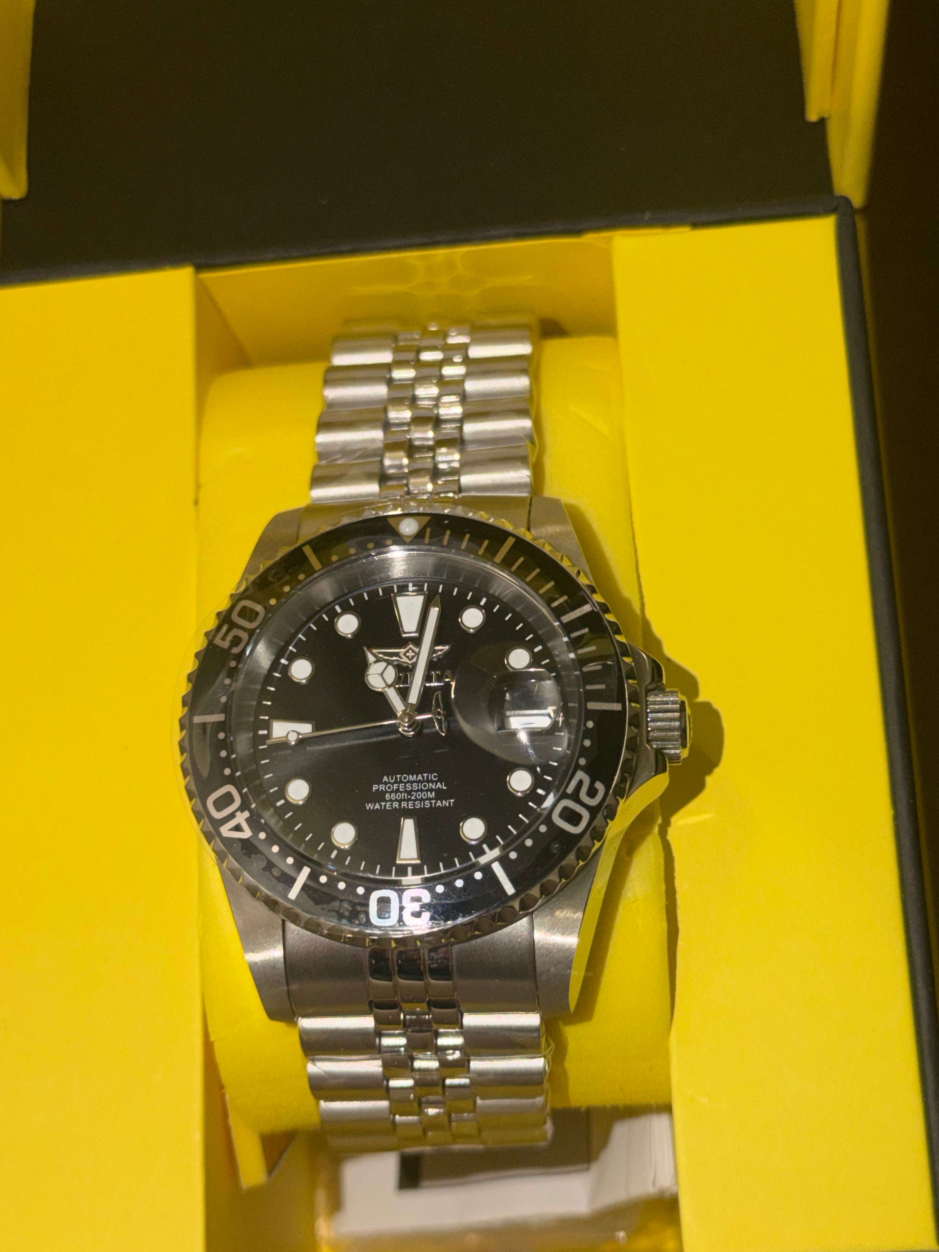 Invicta Pro Diver Stainless Steel Automatic Style Watch – Black bezel
